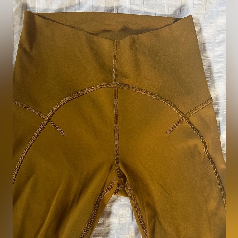 Lululemon Athletica, Women’s Leggings, Size 4, Tumeric